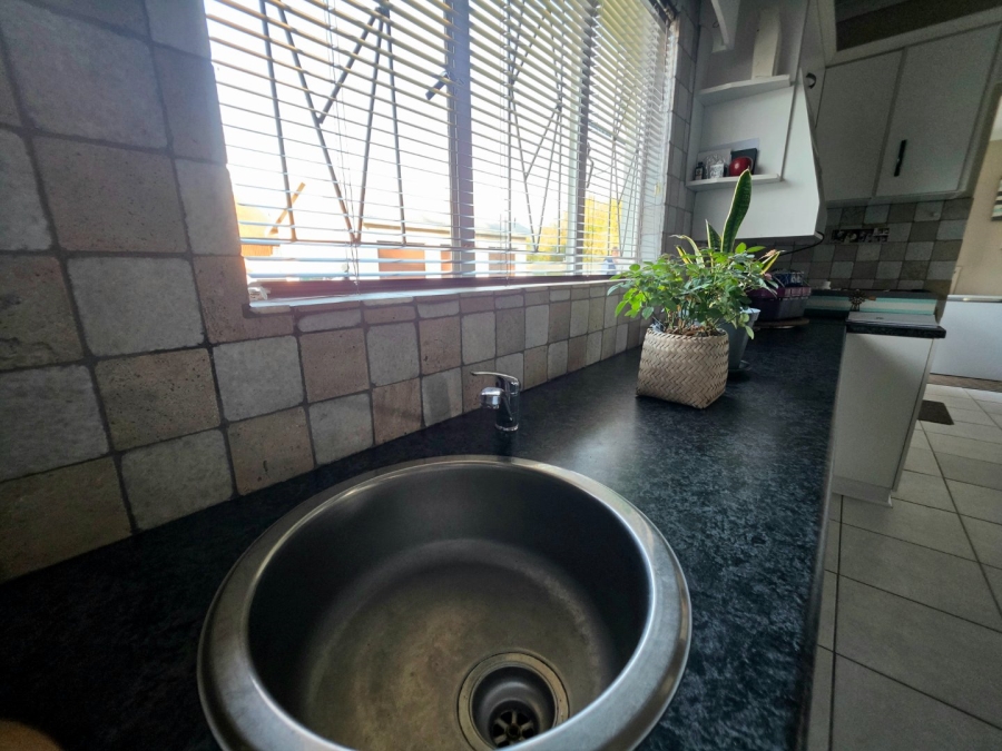 4 Bedroom Property for Sale in Blydeville Northern Cape